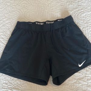 Nike Dri Fit Shorts size M